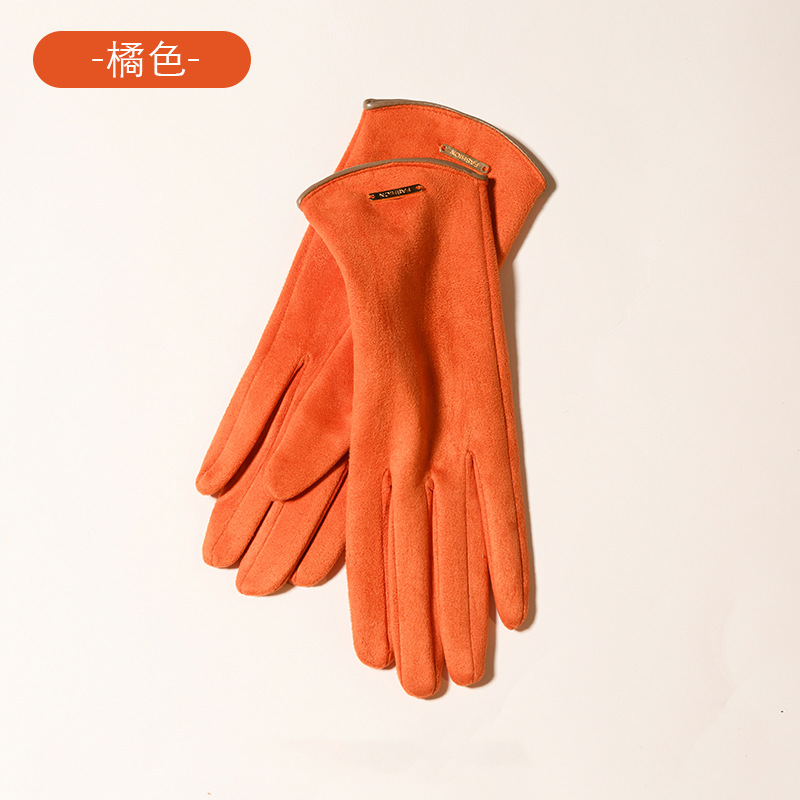 日本の手袋の冬の女性のベルベットは、車のタッチパネルのベルベットの保温防寒手袋の冬の国境を越えた