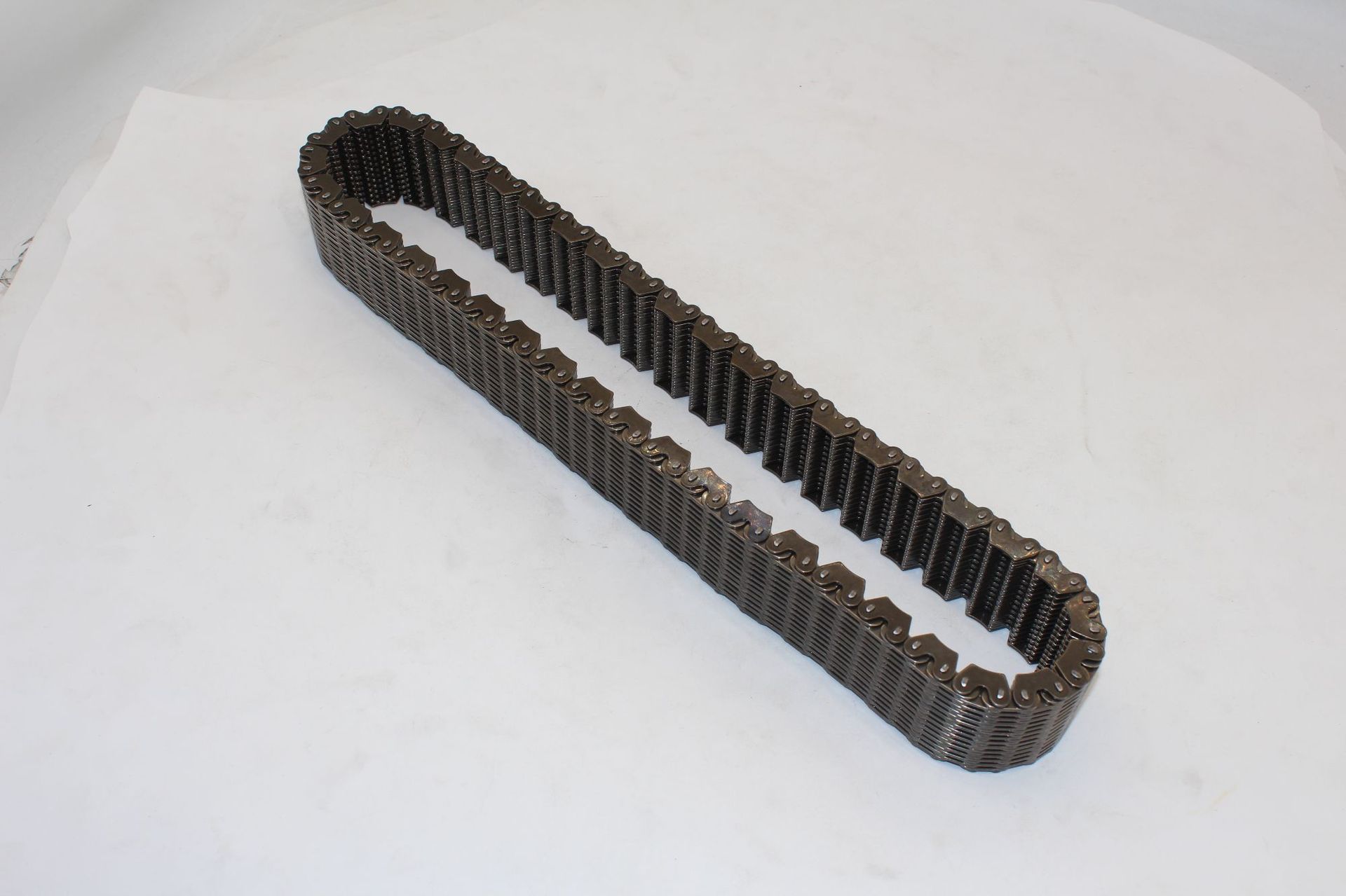 Suitable for Land Rover Range Rover chain assembly; factory direct supply of automotive engine transmission system components