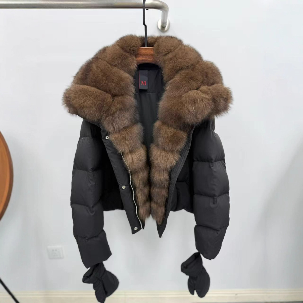 欧洲站冬季手套款天然狐狸大毛领2025羽绒服女短款加厚潮