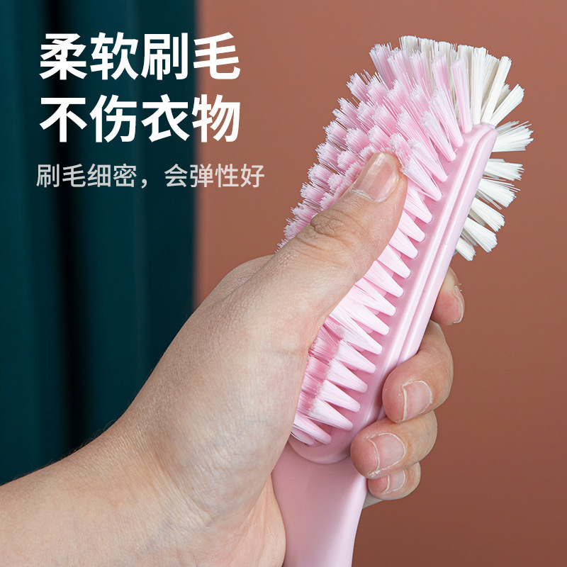 靴のブラシは靴を洗います。家庭用の柔らかい毛は靴を傷つけません。|undefined