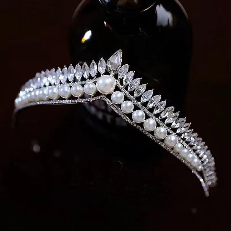 Princess Crown Rhinestone Plating Inlay Artificial Gemstones Crown display picture 3