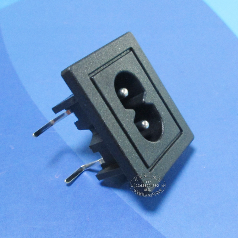 桌面适配器大面板C8充电接口31*24卡位2.0铜脚铜芯AC母插座LH-8P2