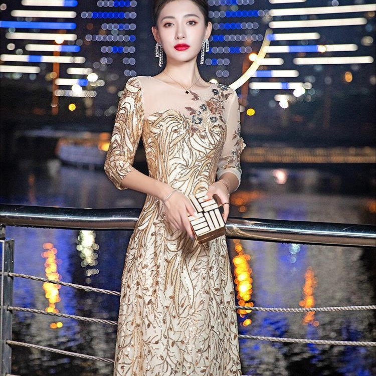 年会晚礼服女2026新款秋季气质长款金色主持人宴会气质连衣裙礼服