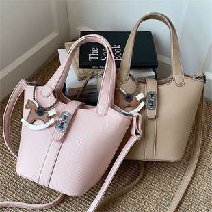 Handheld basket, fashionable universal shoulder bag, Korean style, city style, high-quality style