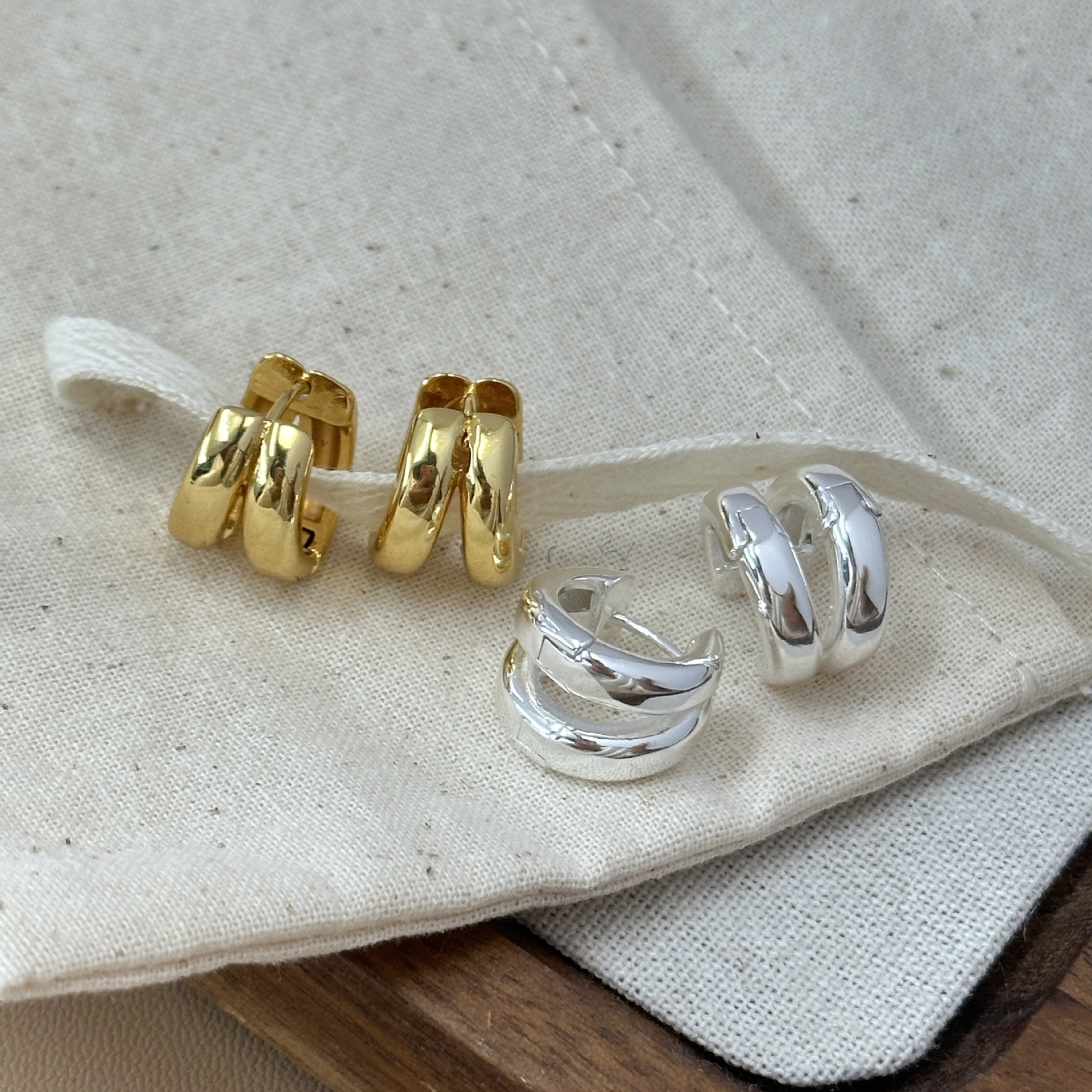 Minimalist Versatile Double-Layer Plain Hoop Earrings Ins Trendy Personality Cool Style Hoop Earrings Elegant High-End 2025 New Earrings