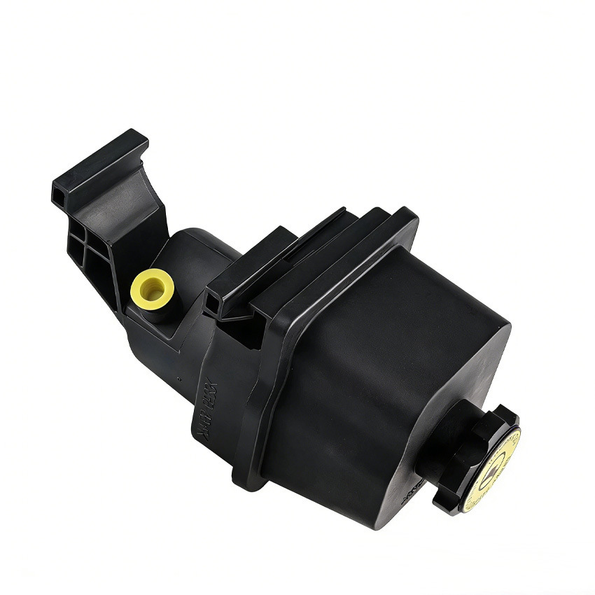 Car steering power pump oil reservoir 15117951 is suitable for Chevrolet BUICK RAINIER 2004-2007