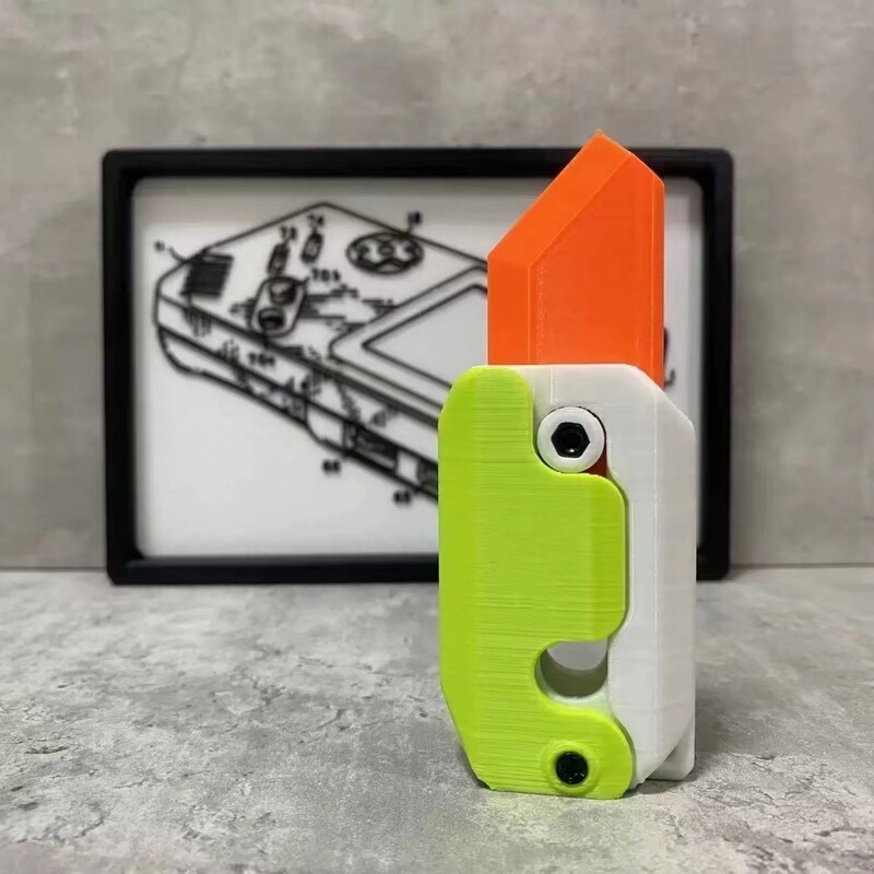 3d重力の小刀の震える音の同じタイプの蝶々の刀は解凍して札の小さいおもちゃの3dを押して重力の小刀の大根の刀を印刷します。|undefined