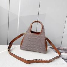 大牌真皮牛皮女包尾单斜挎单肩菜篮子手提包外贸原单托特包腋下包