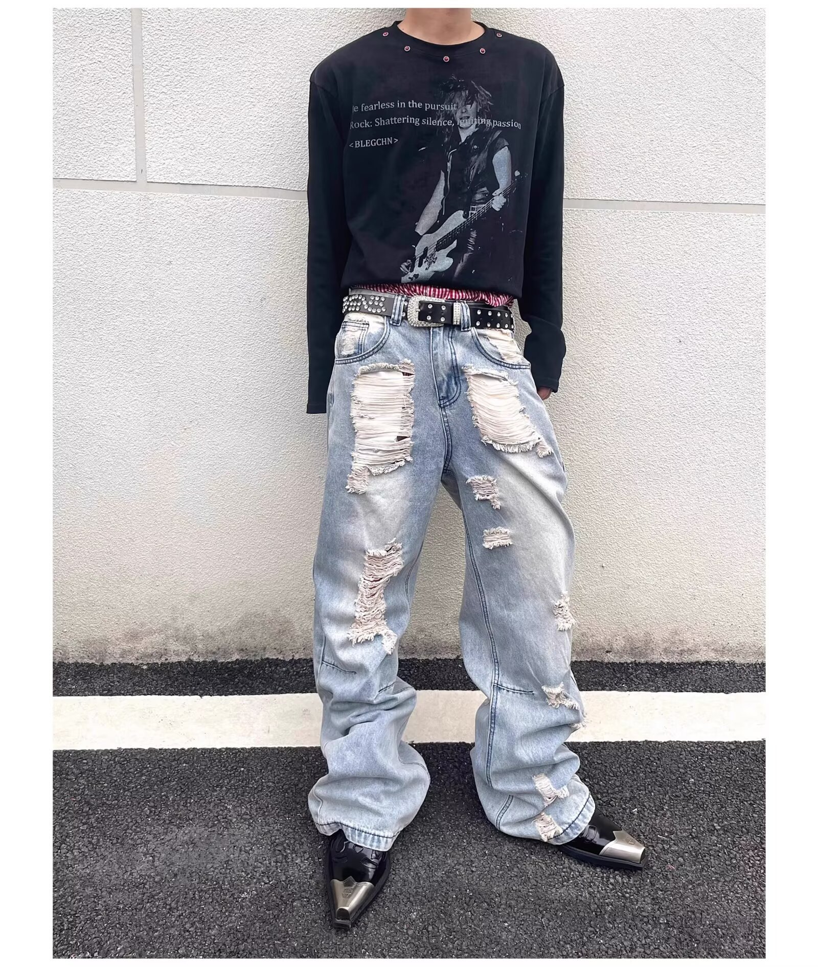 Men's American High Street Style Washed Ripped Jeans Loose Straight Leg Casual Edgy Slightly Flared Blue Mid Waist Zipper Fly_mkmklike.com