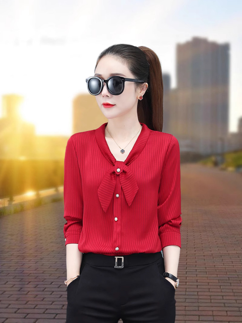 New Style Shirt for Women, Spring and Summer, Slim Fit, Casual, Long-Sleeved, Stylish, Middle-Aged Mom, Elegant V-Neck with Bow