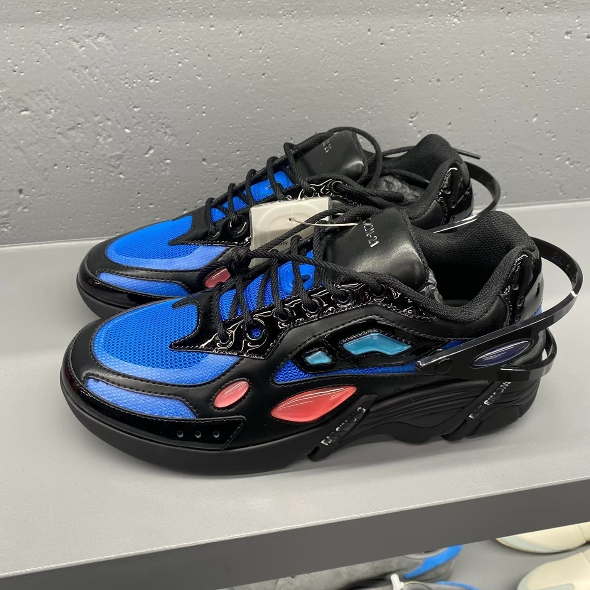 Putian Shoes Raf Simons Cylon-21 Blister Pioneer Trendyy Retro Men's and Women's Casual Sports Running Shoes