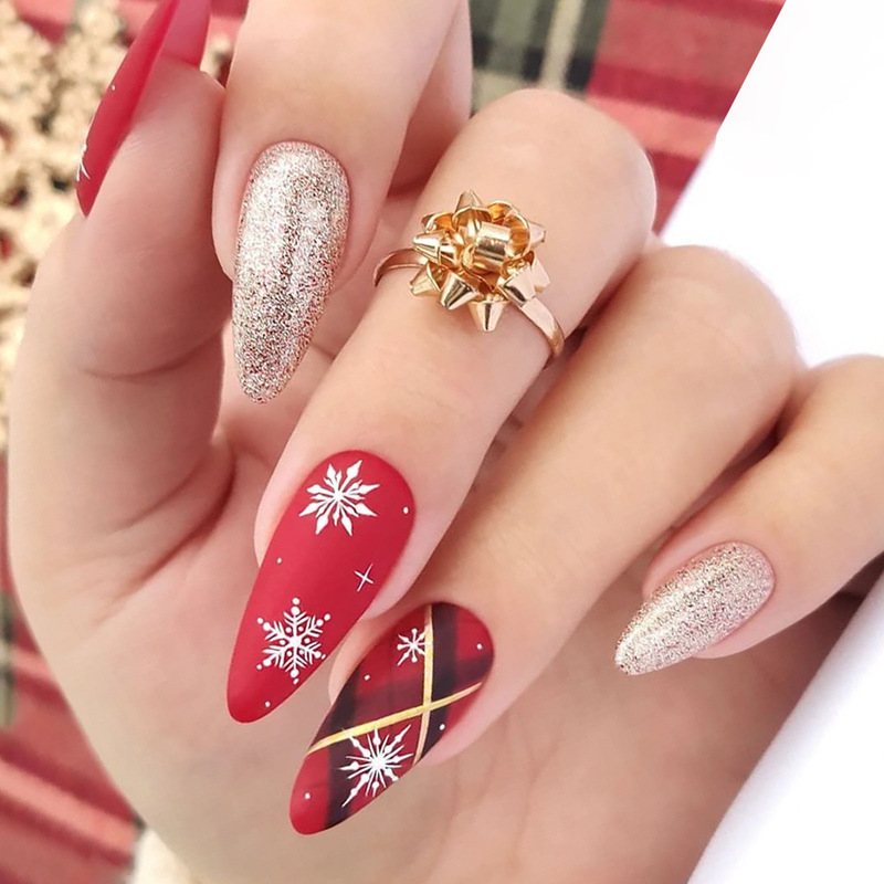 Christmas Holiday Wear Nail Red Glitter Snowflake Line Design Removable Fake Nail Patch Fake Nails Christmas Holiday Wear Nail Red Glitter Snowflake Line Design Removable Fake Nail Patch Fake Nails