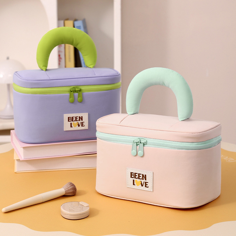 Marshmallow Open-Top Makeup Bag, Large-Capacity Travel Cosmetics Storage Bag, Portable Hand-Held Cute Toiletry Bag