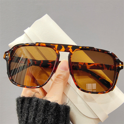 Sunglasses for women and men, suitable for large faces, slimming effect, strong UV protection, driving sunglasses,  new style, model 3566