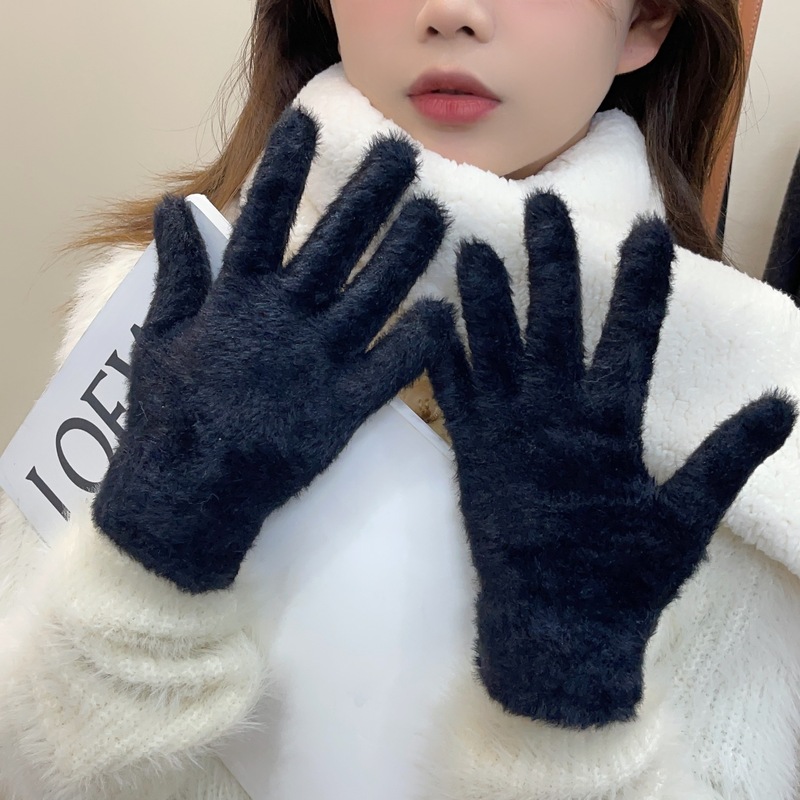 自転車の新型はウサギの毛のぬいぐるみのinsの女性の冬の手袋に毛をつけて保温します。|undefined