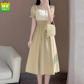2025夏季新款裙子女法式设计感小众温柔风长款气质收腰显瘦连衣裙