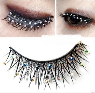 A pair of false eyelashes colorful rhinestone stage makeup performance exaggerated Art Party Christmas eyelashes