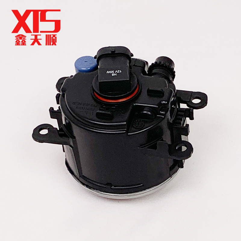 Front fog lamp 6208Q3 applies to Dongfeng logo 307 308 Citroen New Elysee Sega Triumph 301 fog
