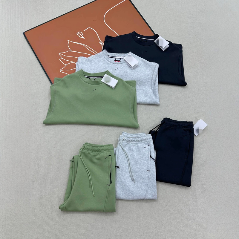 26 styles of high-quality seamless sports casual straight-leg pants and sweatshirt sets for men, model numbers 6538+6542 26 styles of high-quality seamless sports casual straight-leg pants and sweatshirt sets for men, model numbers 6538+6542