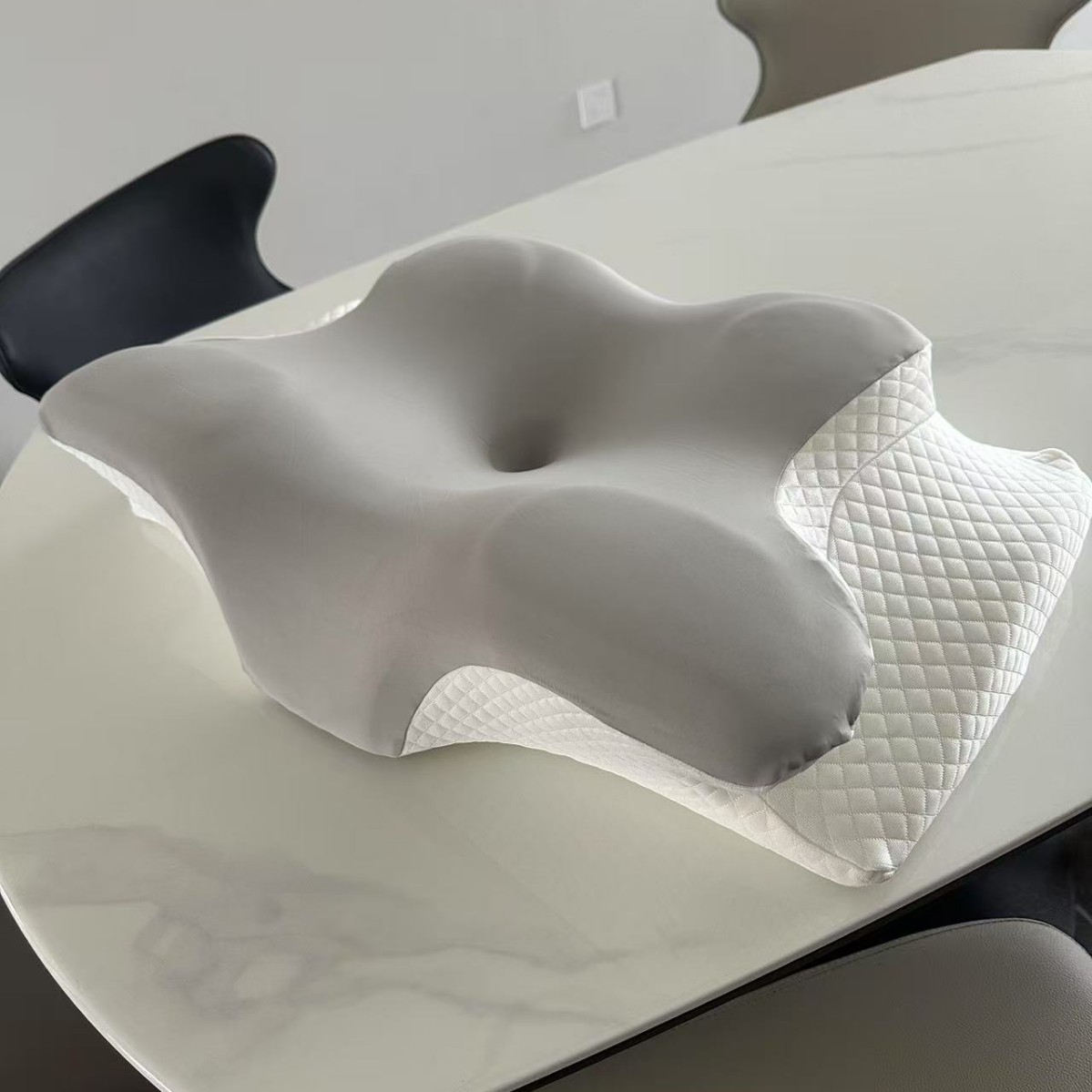 almohada de memoria almohada de algodón de rebote lento almohada de memoria almohada de cuello tipo una almohada de mariposa almohada cervical al por mayor ventilación y compresión relajante image 4