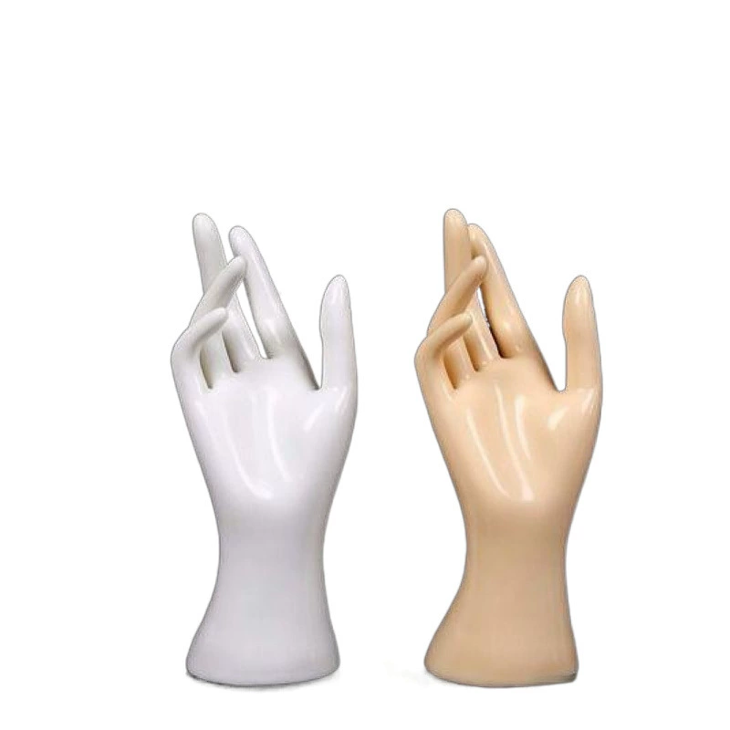 High-end accessory, hands model, mannequin head, gloves, ring, realistic stand