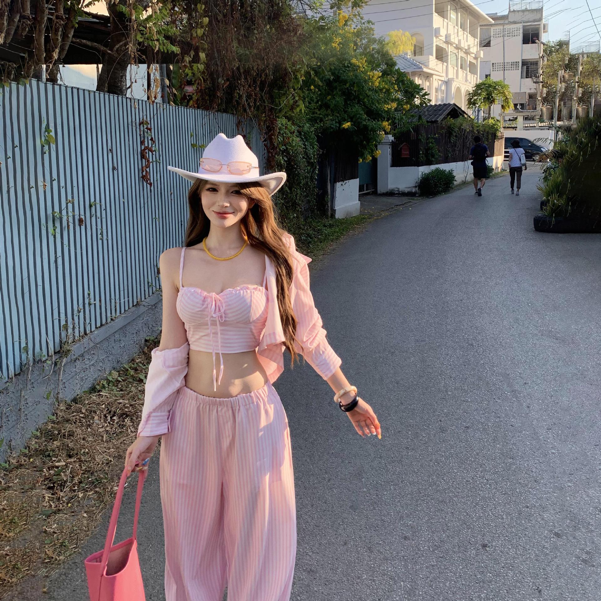 Orol ta'til ipak ayol yozlik ipi kenglik suitka keng oyoq sharoit uch dona