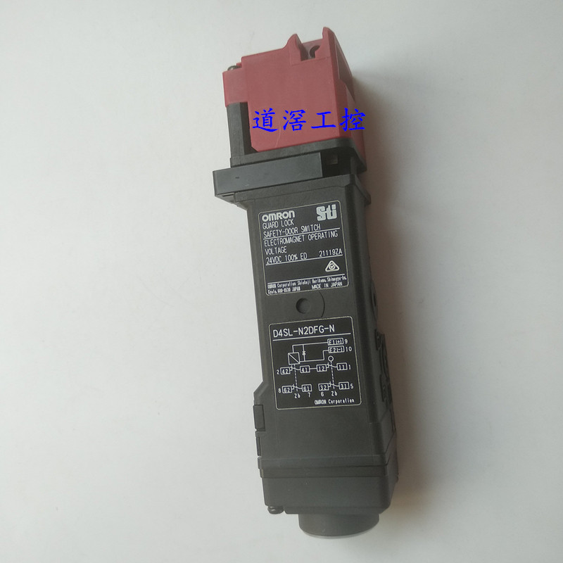 D4SL-N4CFG-N     欧姆龙Omron小型电磁锁定安全门开关
