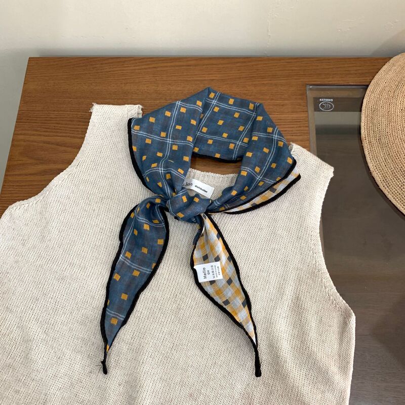 Artistic Cotton Plaid Double-Sided Triangle Scarf ~ Soft and Comfortable for Spring and Summer, Neck Protection, Sun Protection, Concealer, Versatile Small Scarf for Women Artistic Cotton Plaid Double-Sided Triangle Scarf ~ Soft and Comfortable for Spring and Summer, Neck Protection, Sun Protection, Concealer, Versatile Small Scarf for Women