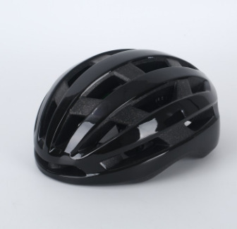 自転車のヘルメットは軽くて調節できます。|undefined