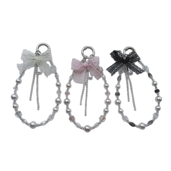 Fashionable elegant keychain with bow