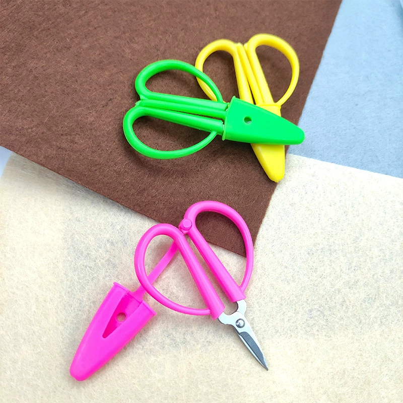 Handheld small safe scissors, with embroidery