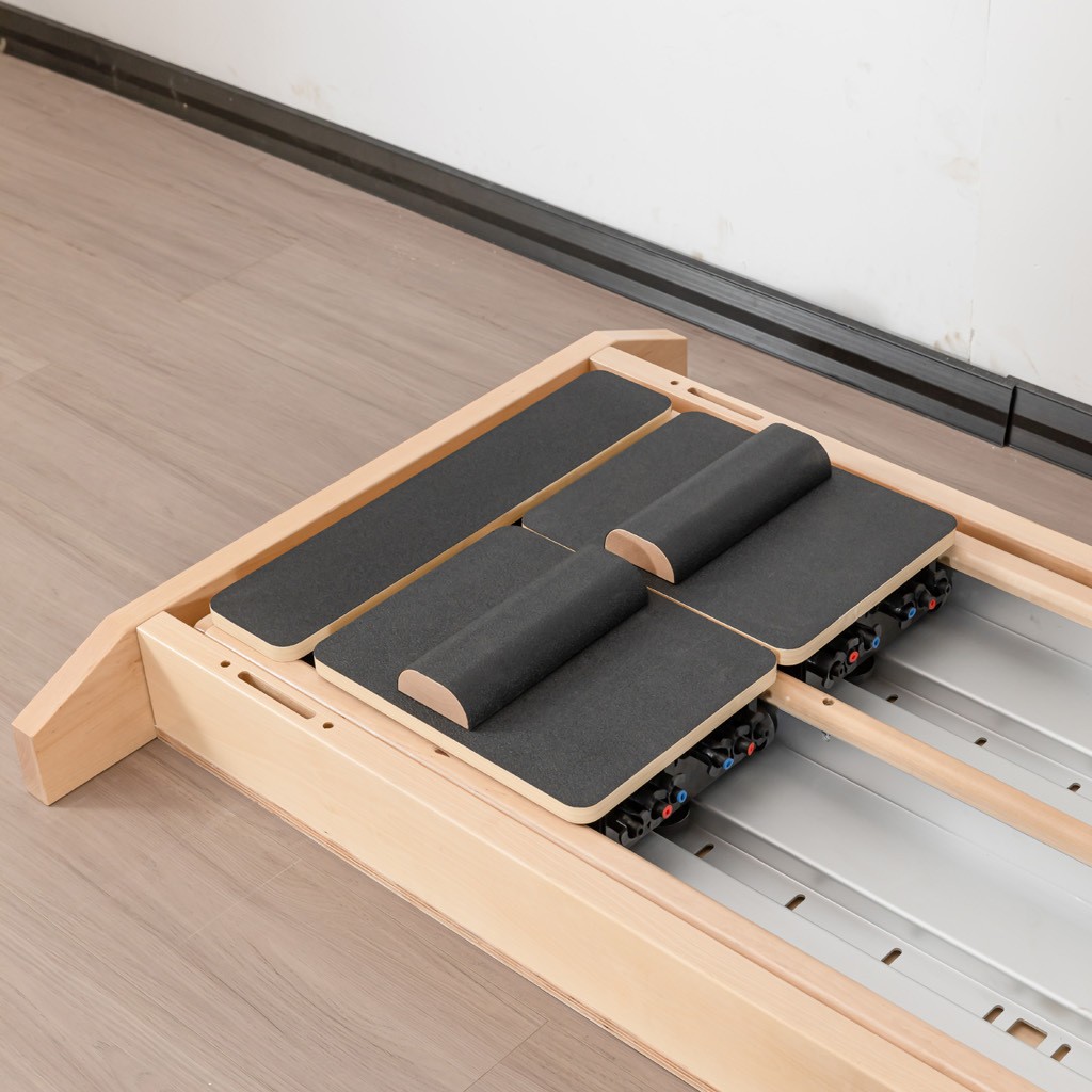 Fabricante Suministra Cama de Pilates de Doble Vía, Cama de Riel Deslizante, Cama con Escalera, Cama de Yoga Deslizante para Estiramiento