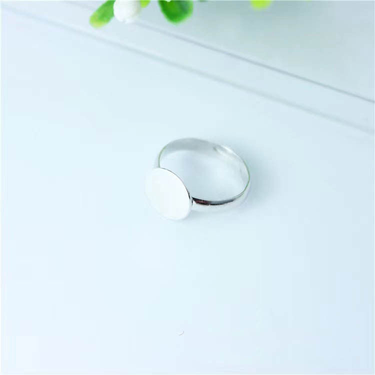 Silver ring ring