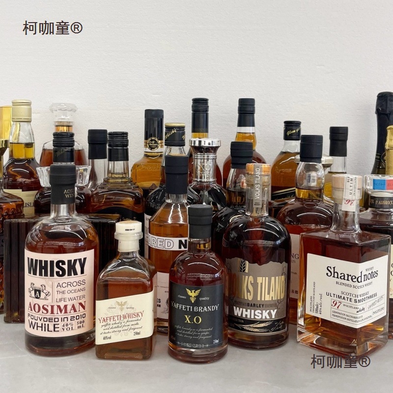 轻奢样板间酒柜酒窖层板装饰红酒洋酒威士忌香槟假酒摆件麦麦太保