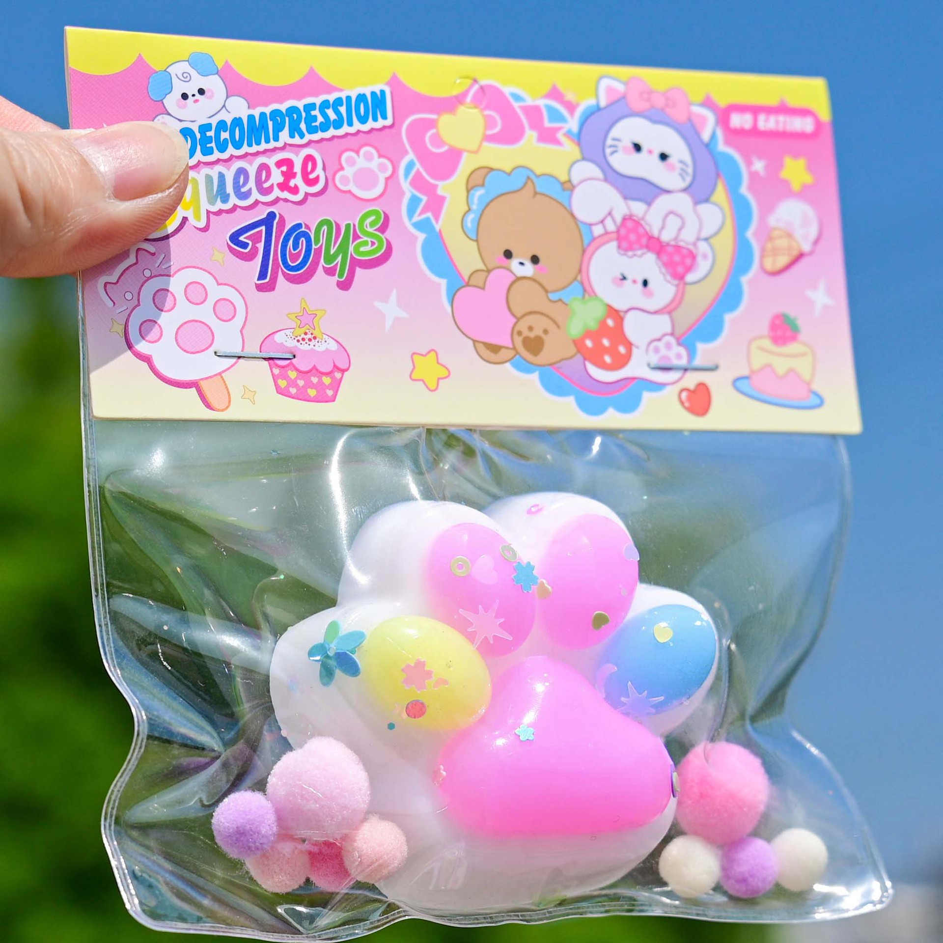 Pequeño libro rojo con garras de gato ultra suaves pellizco juguetes de descompresión divertidos juguetes de simulación de alimentos pellizco tpr artefacto de descompresión