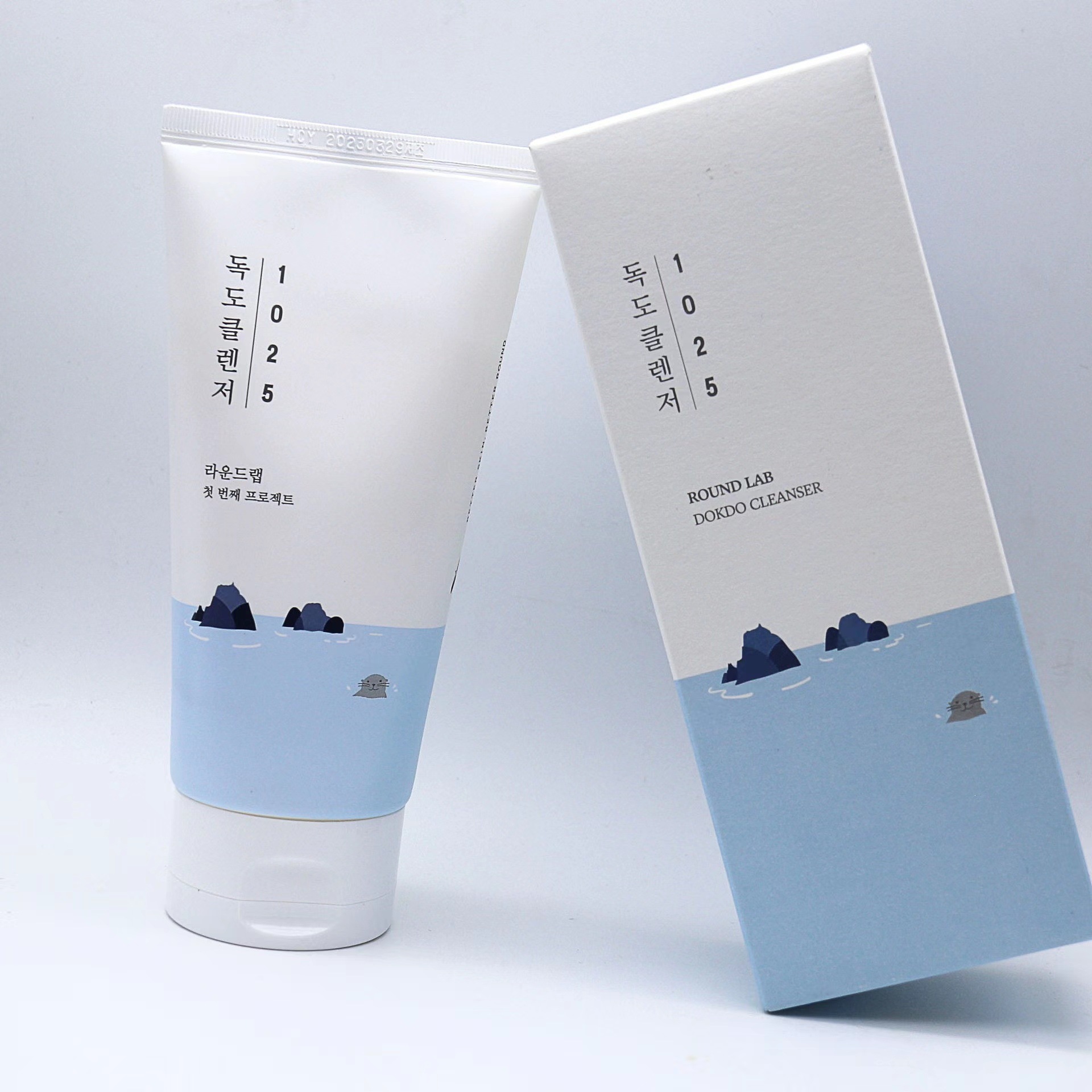 soft moisturizing cleansing milk amino acid based for sensitive skin