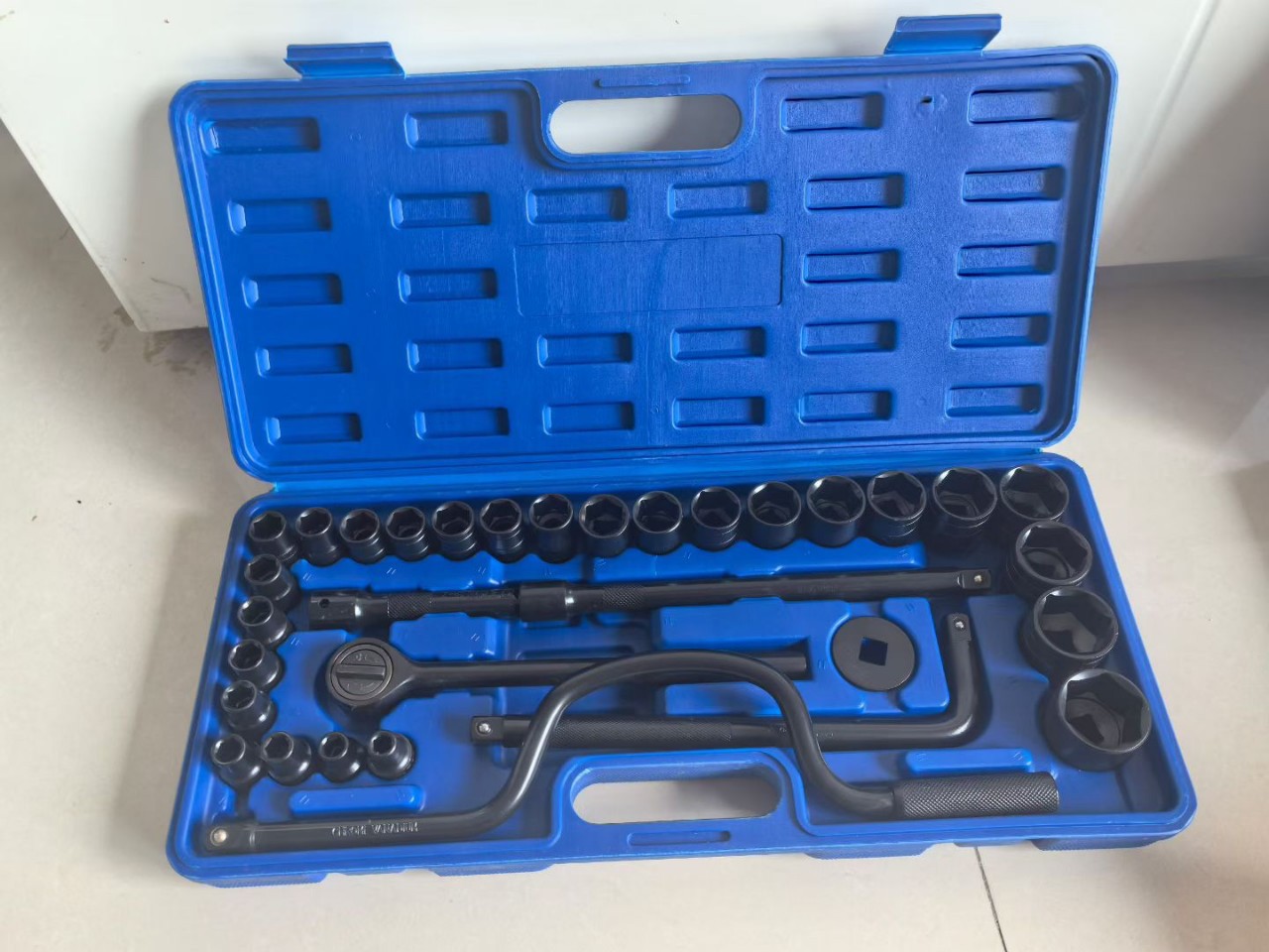 Yixin Da Fei Chrome Vanadium Steel 28-Piece Combination Socket Set Ratchet Hex Socket Machine Repair Auto Repair Hardware Wrench