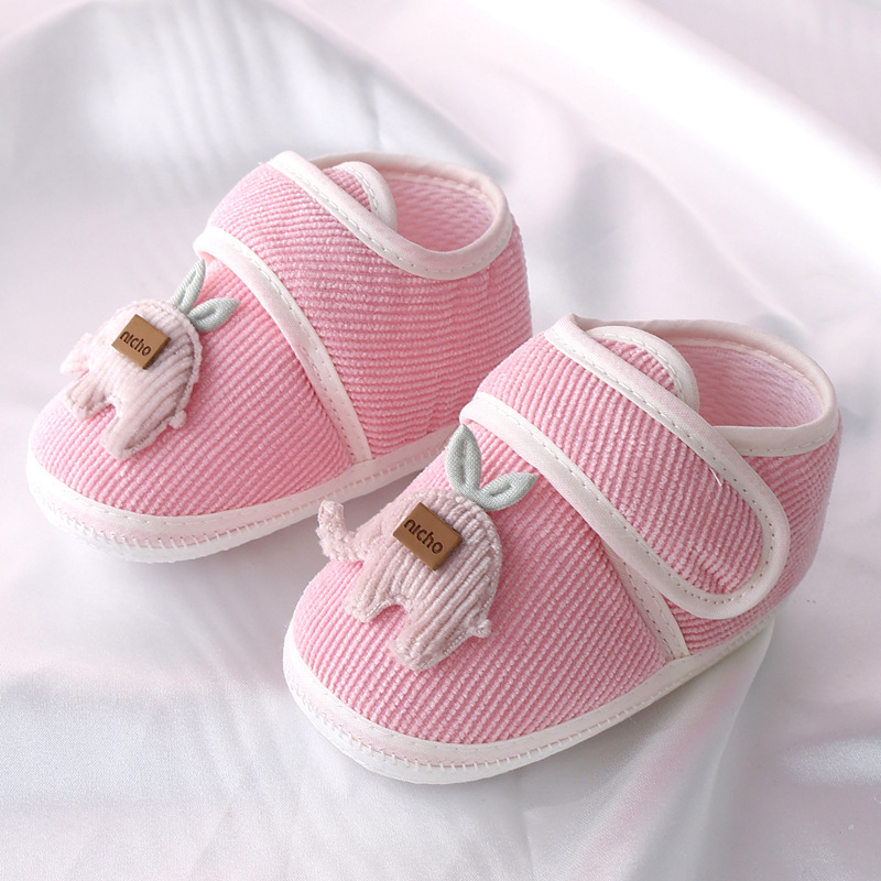 2023 primavera y otoño nuevos zapatos de bebé de fondo suave transpirable 0-1 años zapatos para caminar de bebé masculino y femenino en stock zapatos de niño