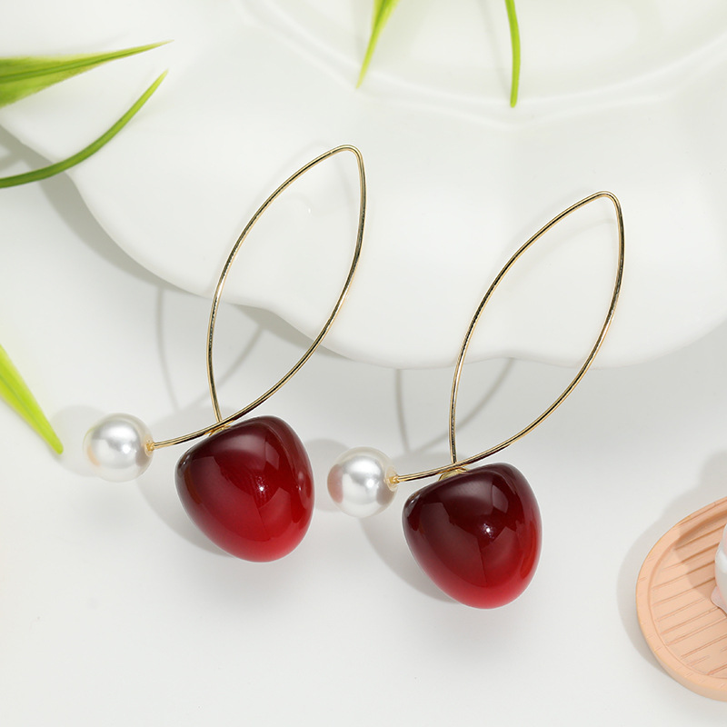 Aretes de cereza roja para mujer – colgante exquisito, fruta de imitación versátil, nuevo estilo