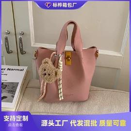 女士斜挎包;女士单肩包;女士双肩包