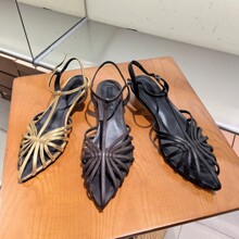 �W��վXJŮЬ26�ļ��r�м���ܛС��Ƥ���^���mС؈�͸��_�R��Ь