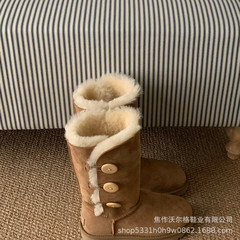 河南桑坡村羊皮毛一体短筒真皮雪地靴