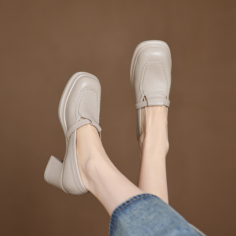 Waterproof Platform High-Heeled Shoes for Women, New for Autumn 2025, Comfortable and Versatile, with a Single Buckle, Thick Sole, Chunky Heel, Mary Jane Style Waterproof Platform High-Heeled Shoes for Women, New for Autumn 2025, Comfortable and Versatile, with a Single Buckle, Thick Sole, Chunky Heel, Mary Jane Style