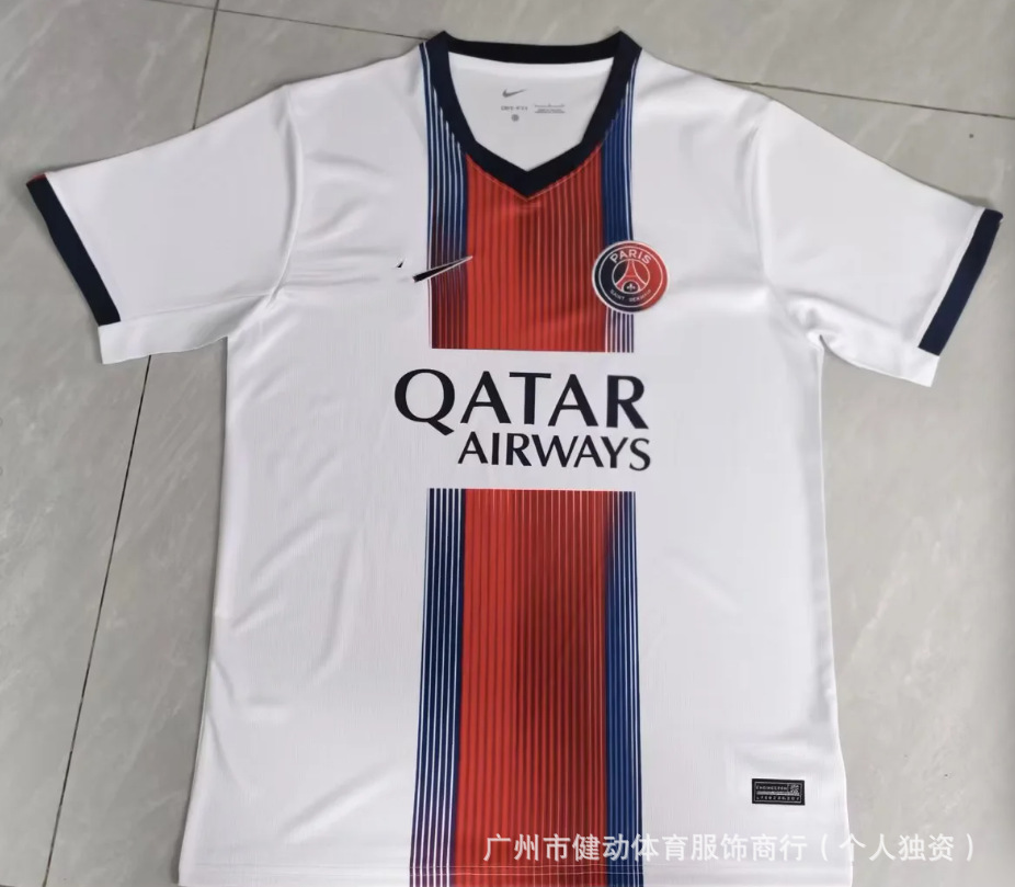 2627 temporada de camiseta de fútbol de mangas cortas Manchester United París Barcelona camiseta de la Copa del Mundo fans edición en stock exclusivo image 73