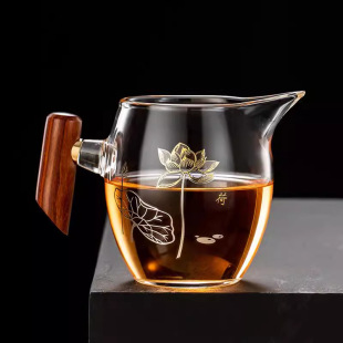 Thickened Wooden Handle Glass Fair Cup Heat-Resistant Tea Strainer Tea Filter Set Japanese Tea Sea Filter Tea Divider Tea Set Accessories