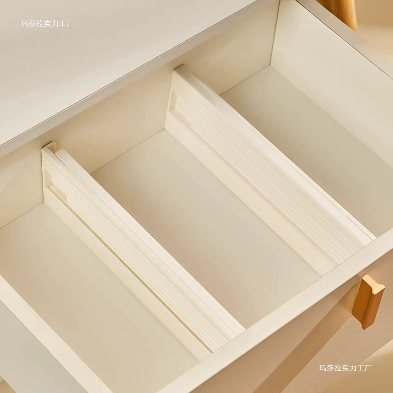 Wardrobe Divider Drawer from Yomiego