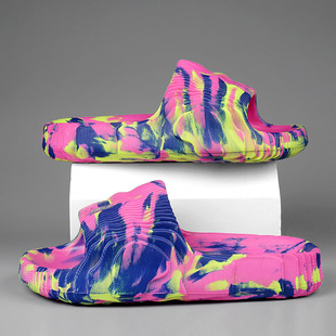 �羳һ����Ь2025�ļ���H�H���⴩�r��Ҭ�Ӻ�ײʺ���Ьɳ����Ь