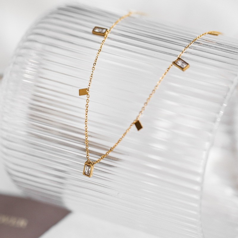 Geometric Pattern Women'S Gender 1 Piece Fashion Geometric Titanium Steel Plating Zircon Necklace