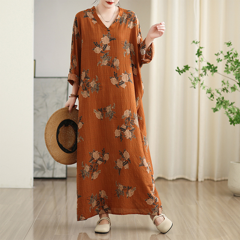 Foreign Trade plus size dress Retro Art Color Long Sleeve V-neck Holiday Travel Collar Batwing Sleeve Loose Long Dress