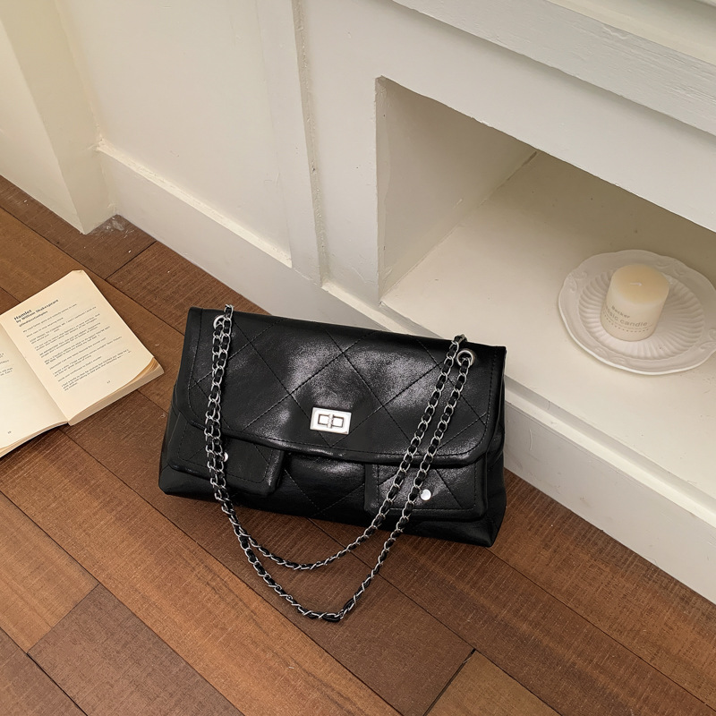 Bolso de diseño de nicho de alto nivel para mujeres 2026 nuevo estilo ligero de lujo cadena de diamante bolsa de transporte universal mochila image 10